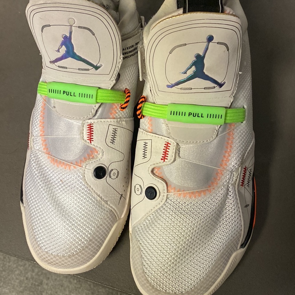 Jordan shoes size girls 4 - Picture 4 of 6